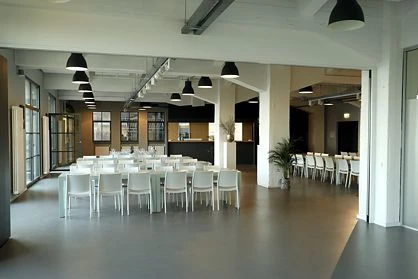 Eventlocation für Firmenevents an der Elbe in Hamburg