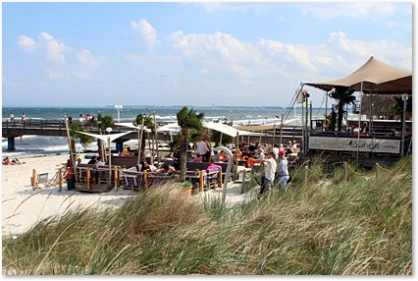 Beachclub an der Ostsee bei Scharbeutz: Location für Firmenevents in lockerer Atmosphäre