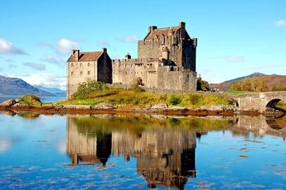 Eilean Donan Castle im Loch Duich Eilean Donan Castle im Loch Duich